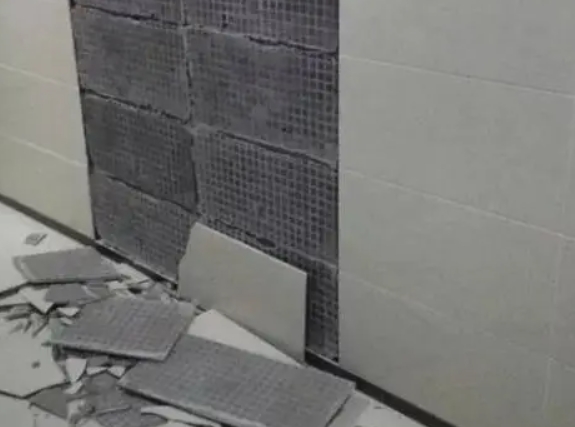 孝义瓷砖空鼓维修公司分享下孝义墙砖松动维修的知识